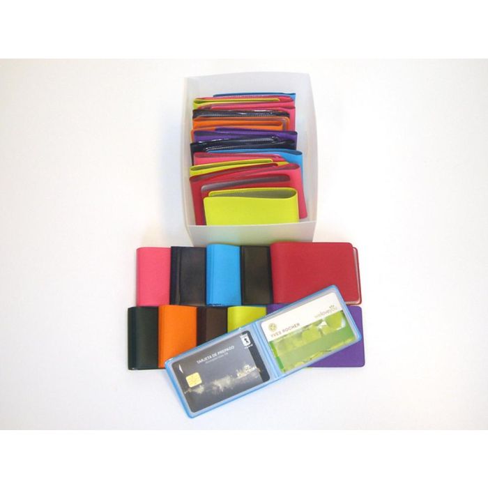 Portatarjetas De Credito Pvc Base Opaca Capacidad 10 Tarjetas Expositor De 30 Unidades Colores Surtidos 1 Portatarjetas De Credito Pvc Base Opaca Capacidad 10 Tarjetas Expositor De 30 Unidades Colores Surtidos 1