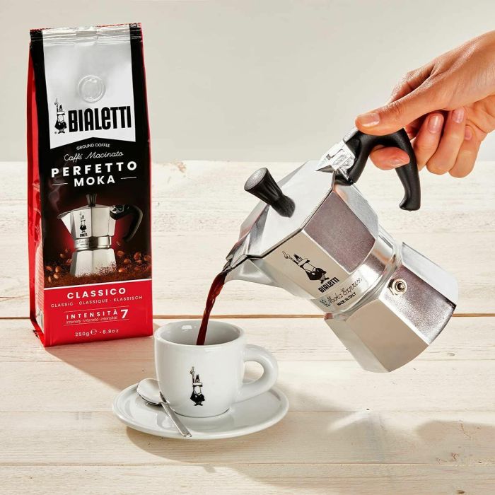Cafetera Italiana Bialetti MOKA Plateado Metal Acero Inoxidable Aluminio 1 L 17 Cafetera Italiana Bialetti MOKA Plateado Metal Acero Inoxidable Aluminio 1 L 17