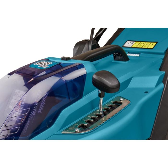 Makita DLM330RT Akku-Rasenmäher 7 Makita DLM330RT Akku-Rasenmäher 7
