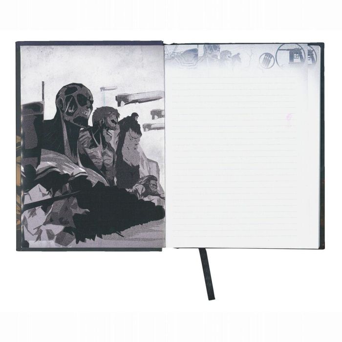 Cuaderno con luz Strugglen Attack on Titans 3