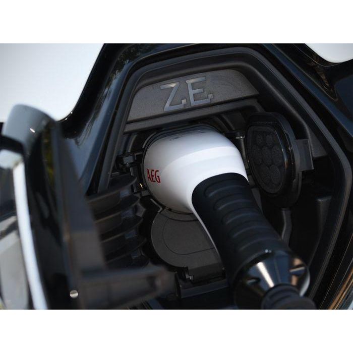 Cargador de baterías - BLACK DECKER - 201869 - Potencia máxima de carga: 4 Amperios. Capacidad de carga de 4 a 80 Ah 5 Cargador de baterías - BLACK DECKER - 201869 - Potencia máxima de carga: 4 Amperios. Capacidad de carga de 4 a 80 Ah 5