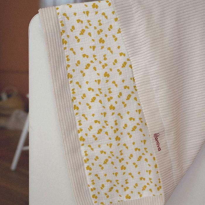 Domiva DOM1735260302328 Manta de bebé reversible estilo safari Beige 75x100 cm 1