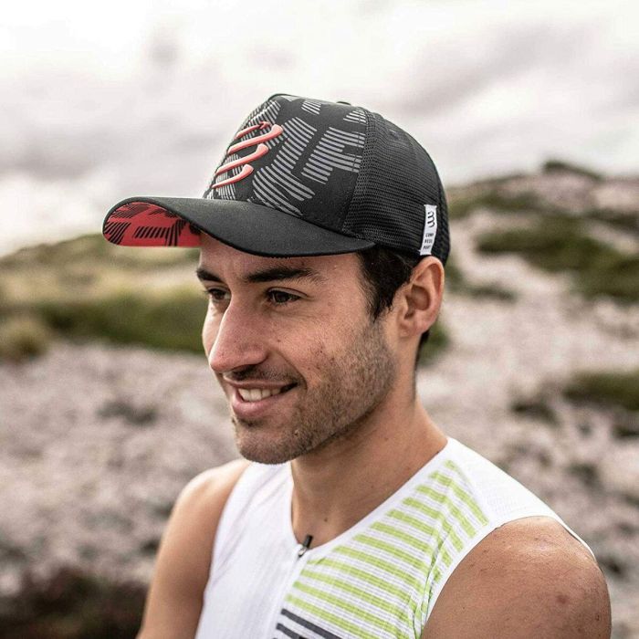 Gorra Unisex Compressport Trucker Negro 1 Gorra Unisex Compressport Trucker Negro 1