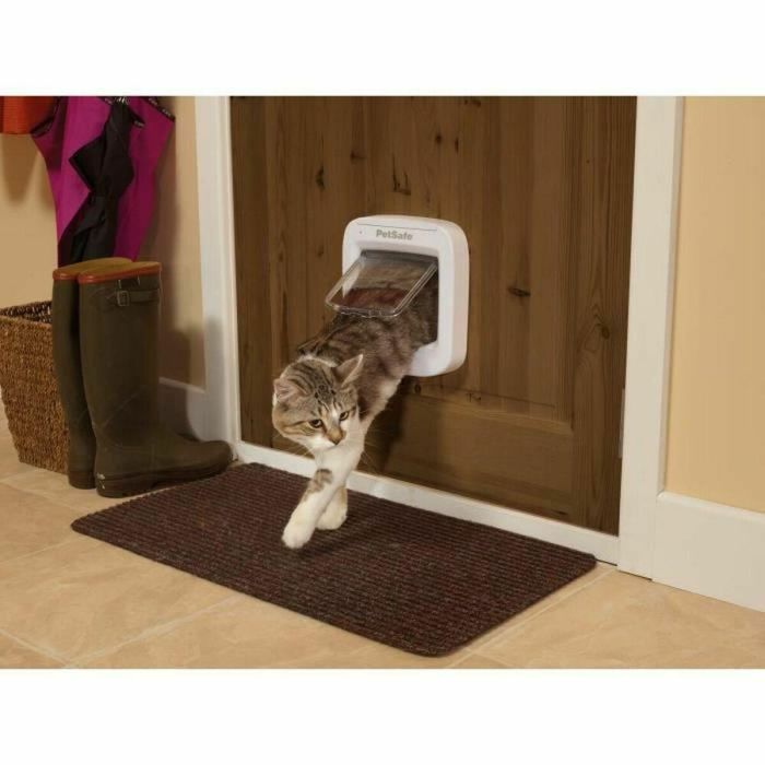 Petsafe Staywell Chatiere para Gatos y Perros Pequeños con Chip, Puerta de 4 Vías y Doble Bloqueo 1