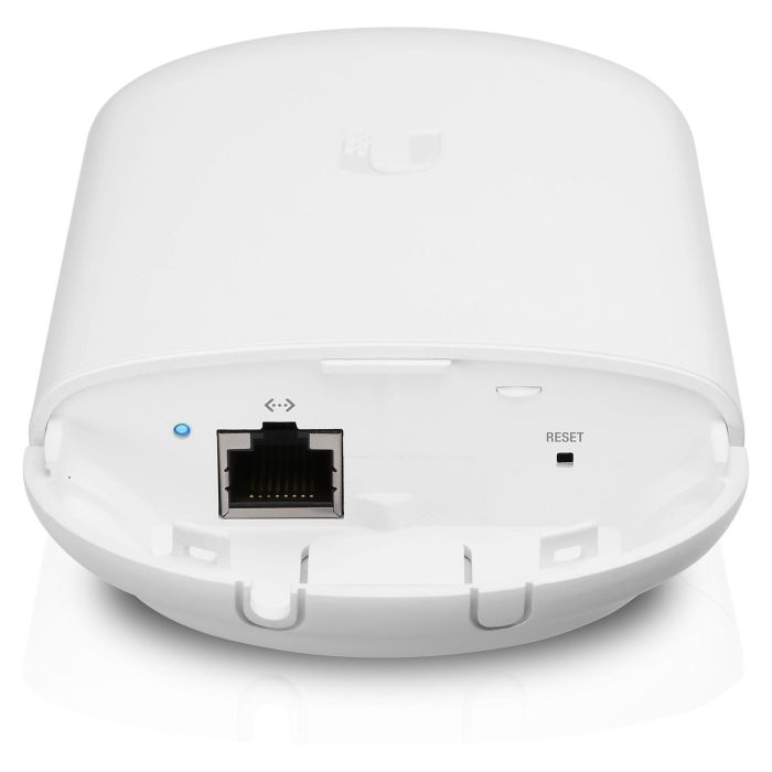 Ubiquiti NanoStation AC Loco 10/100/1000 Mbps Ethernet Port 560 MHz airMAX AC airOS 8 2 Ubiquiti NanoStation AC Loco 10/100/1000 Mbps Ethernet Port 560 MHz airMAX AC airOS 8 2