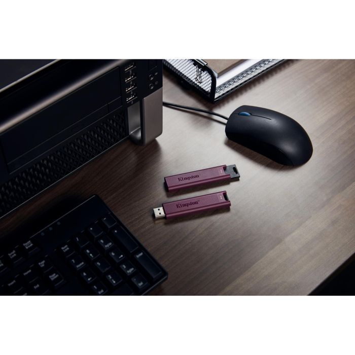 Kingston DataTraveler Max USB 3.2 Gen 2 1000GB Rojo DTMAXA/1TB - 1000MB/s Lectura, 900MB/s Escritura 3
