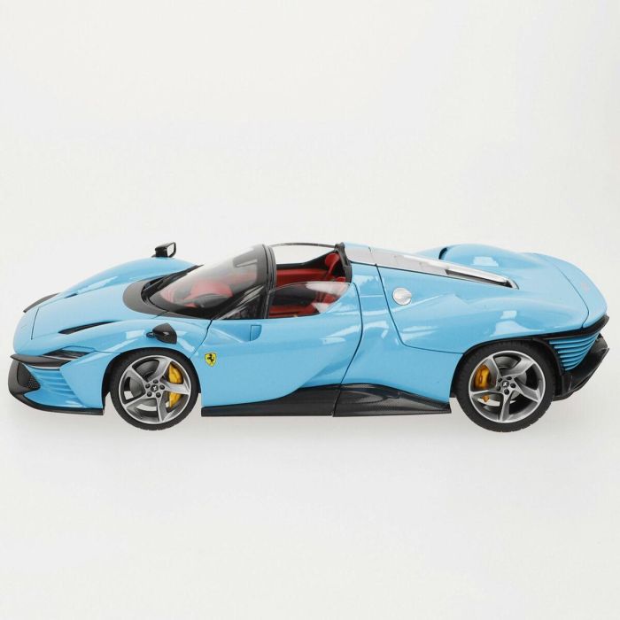 Coche Bburago Ferrari Daytona SP 1:18 4