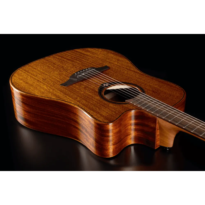 LAG Guitarra Acústica Dreadnought Cutaway A/E Tramontane 98 - Tapa de Caoba Maciza con Electrónica Stage LAG 5