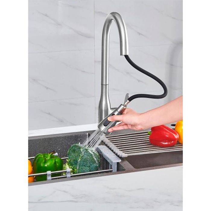 Grifo monomando de cocina caño alto plateado cepillado serie trazo 3