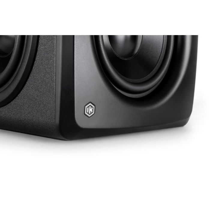 Iloud Sub - Subwoofer De Estudio Ultracompacto Con Bluetooth Ikmultimed 14 Iloud Sub - Subwoofer De Estudio Ultracompacto Con Bluetooth Ikmultimed 14