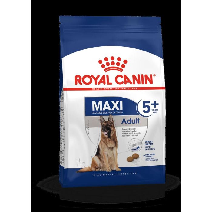 Royal Canine Adult Maxi +5 15 kg