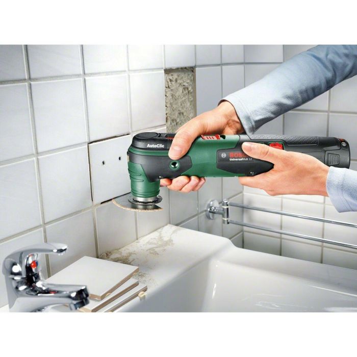Bosch UniversalMulti 12 Herramienta Multifunción Inalámbrica 12V 2.5 Ah Litio, Sistema AutoClic, LED, Antivibraciones 5 Bosch UniversalMulti 12 Herramienta Multifunción Inalámbrica 12V 2.5 Ah Litio, Sistema AutoClic, LED, Antivibraciones 5