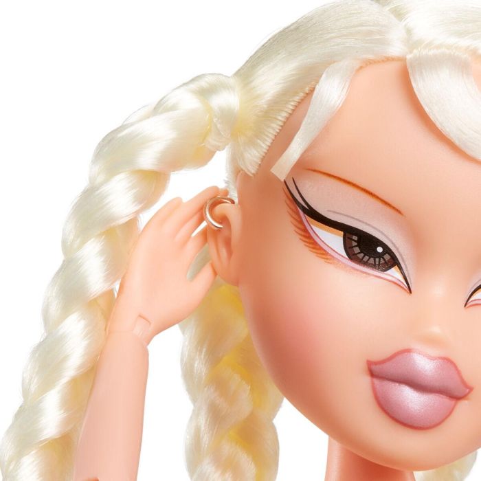 Muñeca Bratzaversary 2025 Bratz 16 Muñeca Bratzaversary 2025 Bratz 16