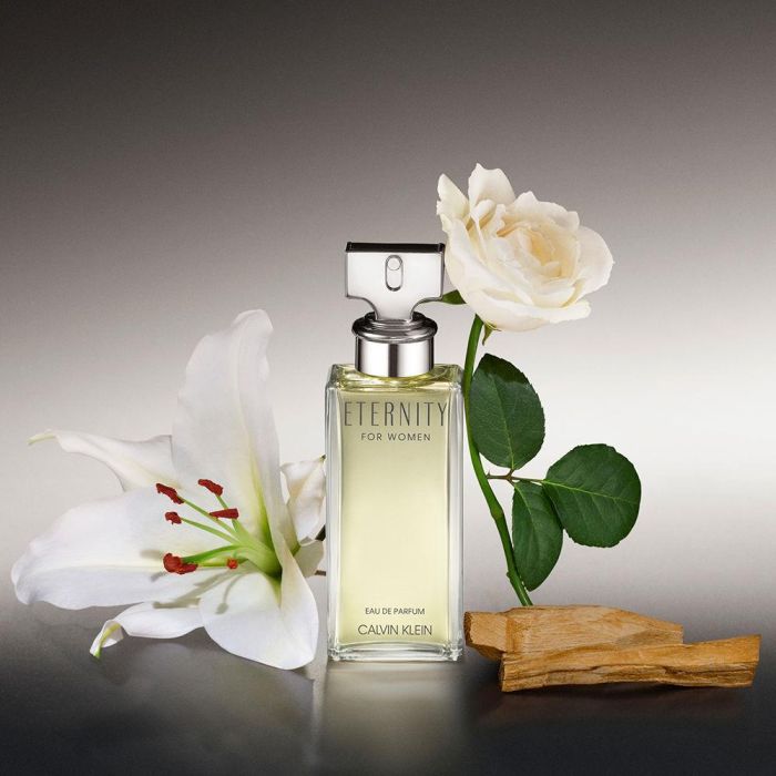 Calvin Klein Eternity Eau De Parfum Vaporizador 30 ml Fragancia Floral Aldehidica para Mujer