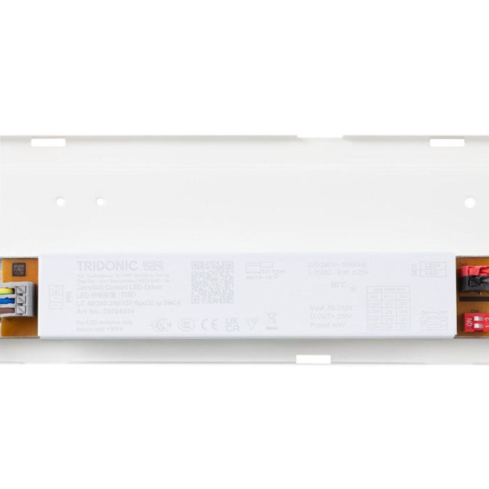 Equipo Estanco LED 40W 4800Lm IP65 CCT 3000-6500ºK 110º Regulable Tridonic Flicker Free [SE-STF171-40W-CCT] 1