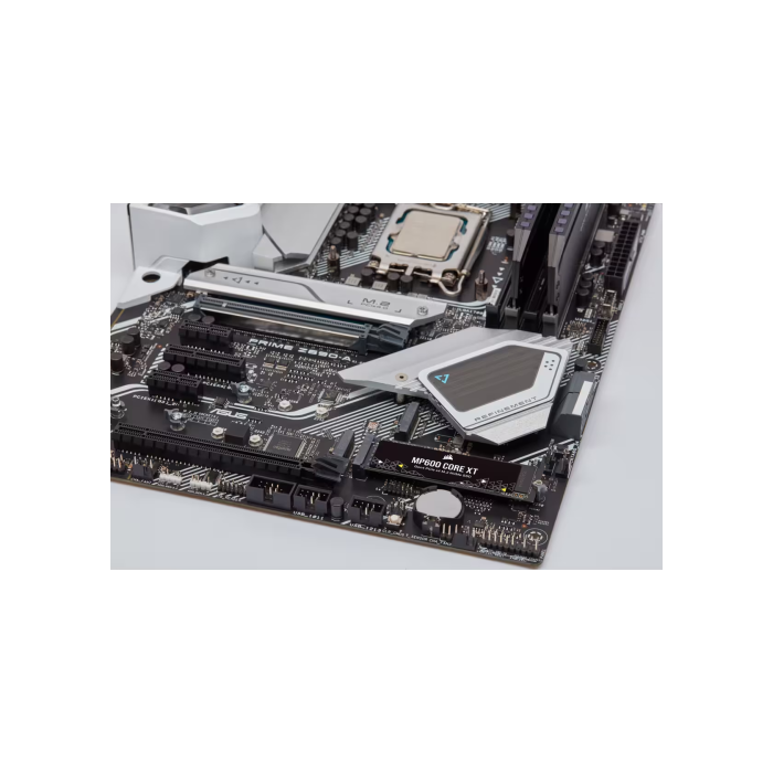 Corsair MP600 CORE XT M.2 2000 GB PCI Express 4.0 QLC 3D NAND NVMe 4 Corsair MP600 CORE XT M.2 2000 GB PCI Express 4.0 QLC 3D NAND NVMe 4