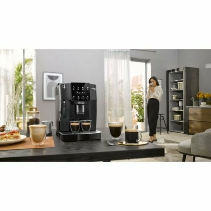 Cafetera Superautomática DeLonghi Magnifica Start 15 bar Negro 2