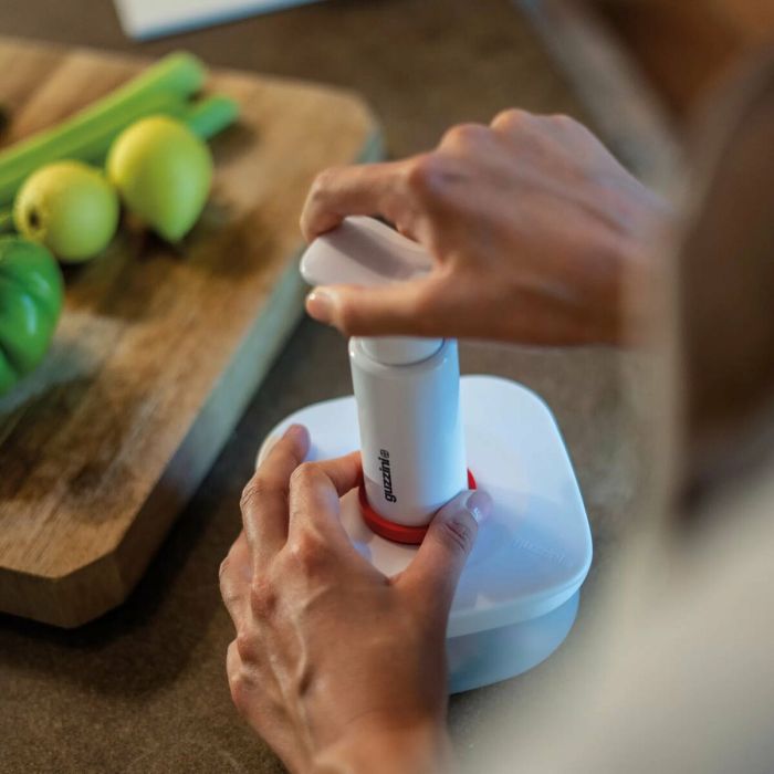Bomba de vacío Guzzini Save-it Blanco 9