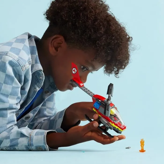 Lego Helicóptero de Rescate de Bomberos 60411, Juguete con Minifiguras de Piloto de Bombero, Regalo para Niños 4