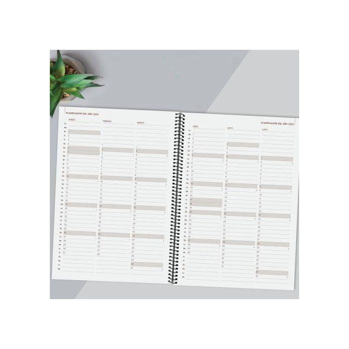 Finocam Agenda Anual Year Espiral E40-210x297 mm Svh Negro 2025 3