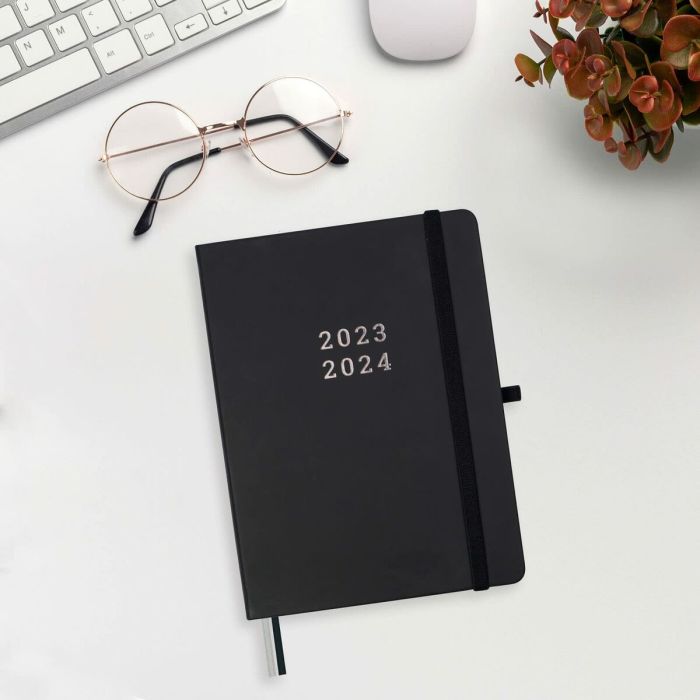 Agenda Finocam Mínimal 2023-2024 Negro 14 x 19 cm 6 Agenda Finocam Mínimal 2023-2024 Negro 14 x 19 cm 6