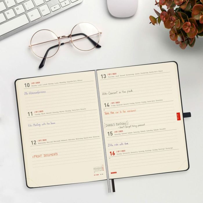 Agenda Finocam Mínimal 2023-2024 Negro 14 x 19 cm 5 Agenda Finocam Mínimal 2023-2024 Negro 14 x 19 cm 5