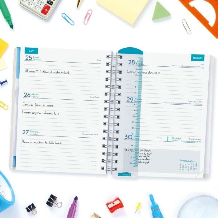 Agenda Finocam 2023-2024 Docente 15,5 x 21,2 cm Azul Cuarto 6 Agenda Finocam 2023-2024 Docente 15,5 x 21,2 cm Azul Cuarto 6