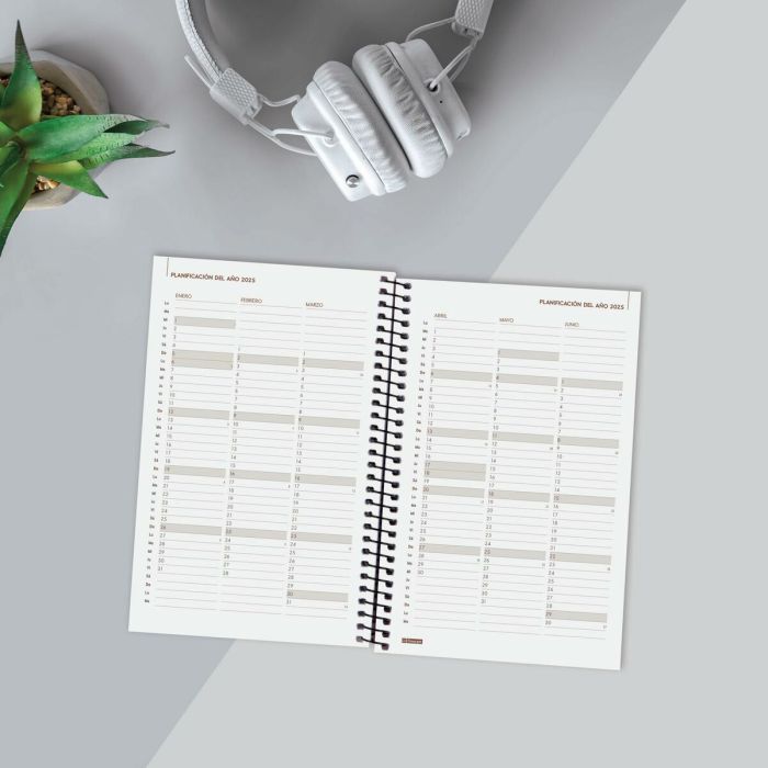 Agenda Finocam YEAR Negro 11,7 x 18,1 cm 2025 3