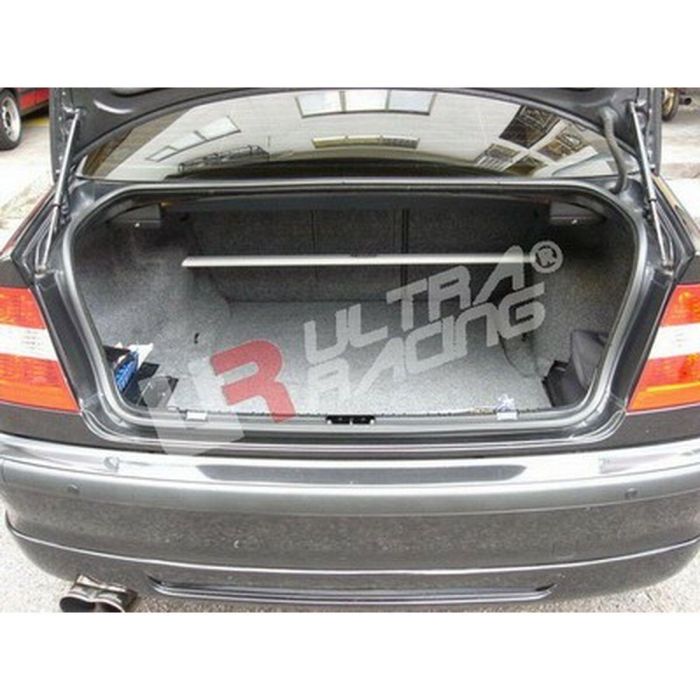 Barra de Refuerzo Ultra Racing URRE2-177 BMW 3-SERIES E46 Superior Trasera 2