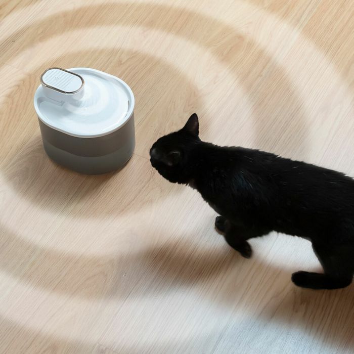 Fuente para Gatos Recargable con Sensor Refopet InnovaGoods 11