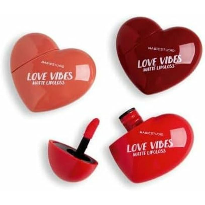 Labial líquido Magic Studio Love Vibes Corazón Labial líquido Magic Studio Love Vibes Corazón
