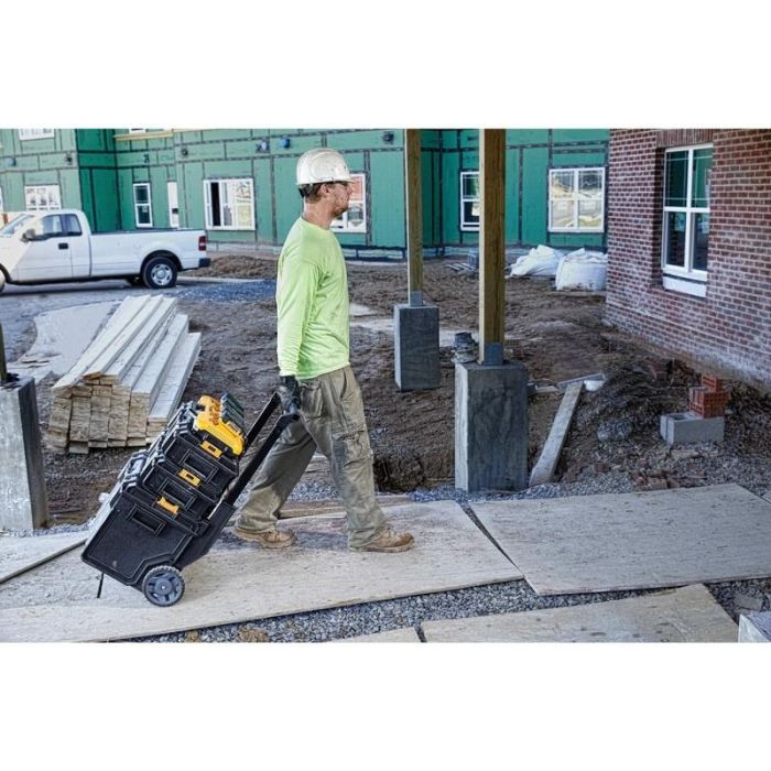 DEWALT Vierfach-Schnelladegeraet 6