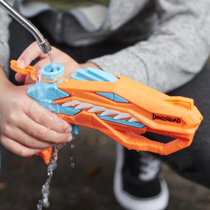 Nerf F2795 Supersoaker Raptor Surge DinoSquad Lanzador de Agua para Niños +6 Años 3