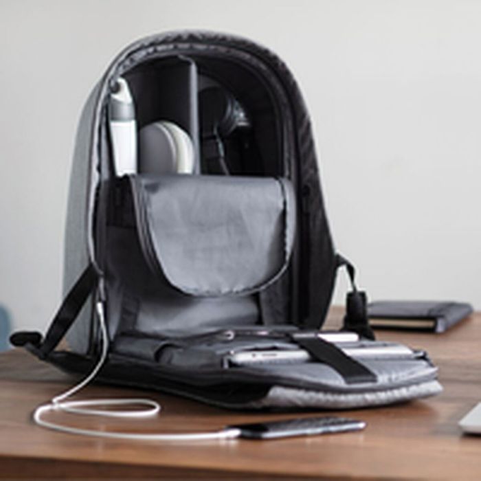 Mochila Antirrobo XD Design Bobby Hero Regular Gris 1 Mochila Antirrobo XD Design Bobby Hero Regular Gris 1