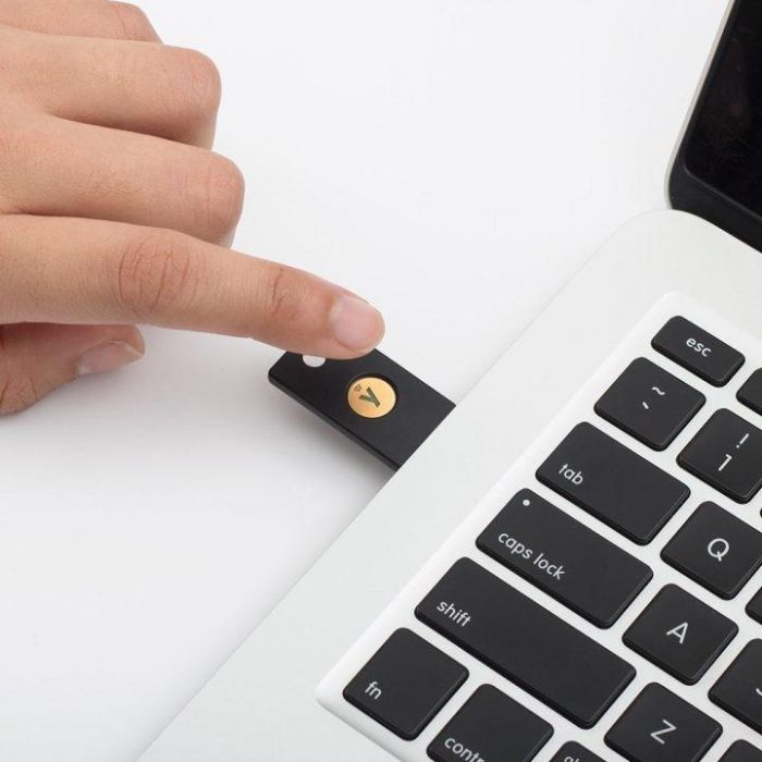 YubiKey 5 NFC - Systemsicherheitsschlüssel 4
