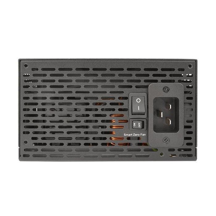 Thermaltake Toughpower GF3 Fuente Alimentación PC 1350W 80 PLUS Gold 24-pin ATX Negro 4 Thermaltake Toughpower GF3 Fuente Alimentación PC 1350W 80 PLUS Gold 24-pin ATX Negro 4
