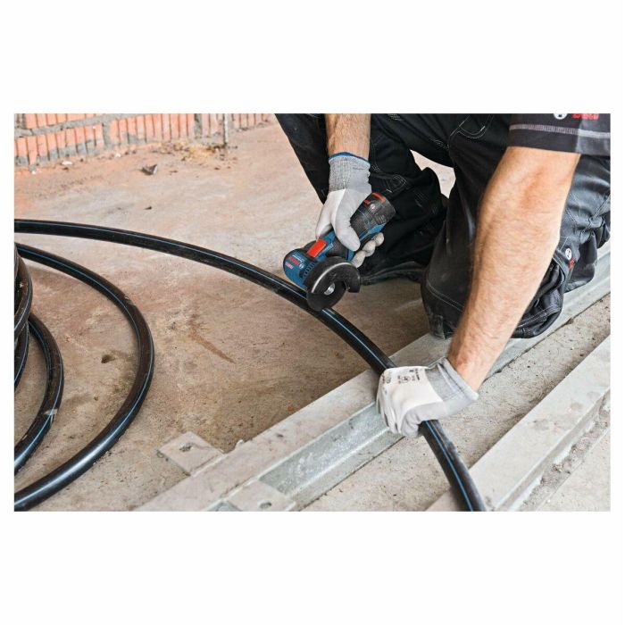 Bosch Professional GWS 12V-76 Amoladora Angular Inalámbrica 12V, Motor EC Sin Escobillas, Diseño Compacto y Ergonómico para Cortes Rápidos 3