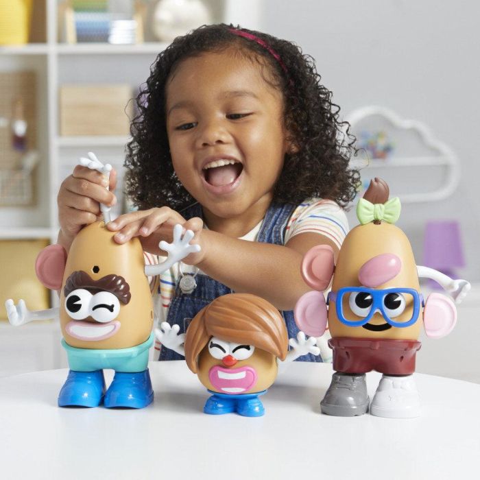 Playskool F9408 Potato Head Crea Tu Familia - Set de 3 Cuerpos (2 Grandes, 1 Pequeño) y 41 Accesorios Mix & Match para Niños +2 años 5 Playskool F9408 Potato Head Crea Tu Familia - Set de 3 Cuerpos (2 Grandes, 1 Pequeño) y 41 Accesorios Mix & Match para Niños +2 años 5