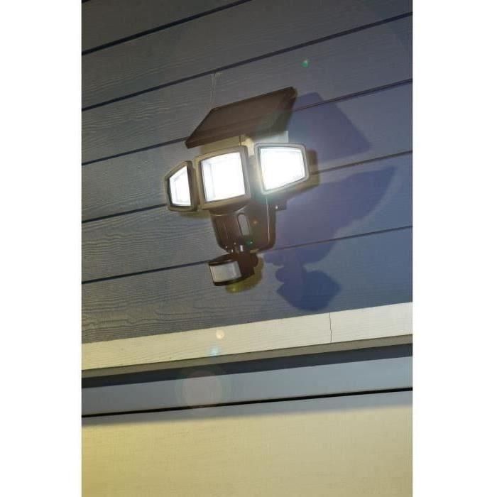 Foco solar de 3 cabezales GALIX G4442 - 1500 lúmenes - 182 LED SMD - Modo de funcionamiento automático o forzado Foco solar de 3 cabezales GALIX G4442 - 1500 lúmenes - 182 LED SMD - Modo de funcionamiento automático o forzado
