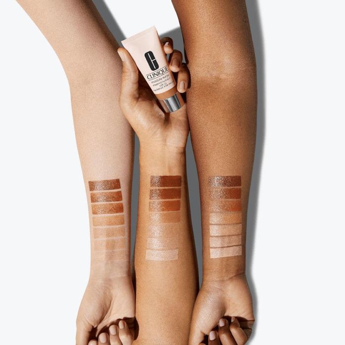 Clinique MOISTURE SURGE SPF 25 sheertint #05 40 ml Base de Maquillaje Hidratante Clinique MOISTURE SURGE SPF 25 sheertint #05 40 ml Base de Maquillaje Hidratante