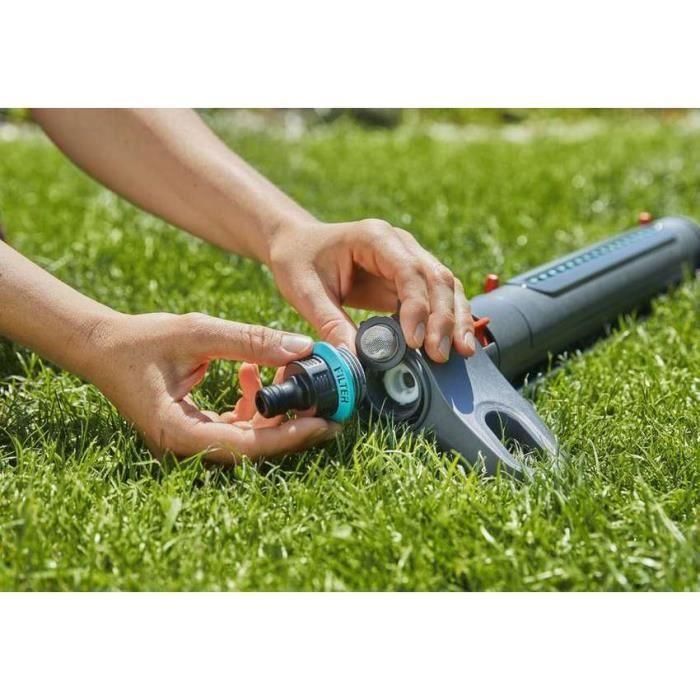 Gardena Aspersor Oscilante AquaZoom S para Jardín y Césped | Riego 9-150m² | Alcance 3-15m, Ancho 3-10m | Protección UV y Heladas 2 Gardena Aspersor Oscilante AquaZoom S para Jardín y Césped | Riego 9-150m² | Alcance 3-15m, Ancho 3-10m | Protección UV y Heladas 2