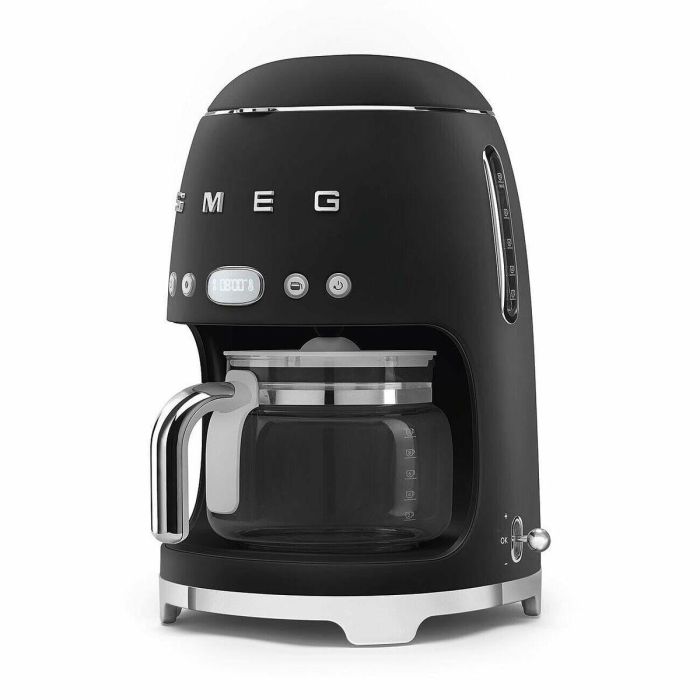 Smeg Cafetera de Goteo 50's Style Negro Mate DCF02BLMEU 3
