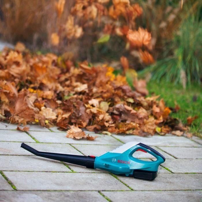 Klein Bosch Soplador de hojas para niños Juguete realista 3 Klein Bosch Soplador de hojas para niños Juguete realista 3