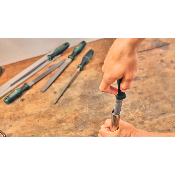 Bosch BOS4053423255485 Maletín de Herramientas de 119 Piezas, Juego Completo de Herramientas Profesionales