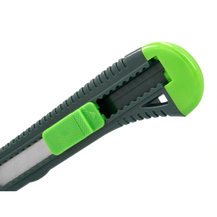 Q-connect Cúter de Plástico Ancho con Asa para Colgar Cuchilla 18 mm Blíster 1 Unidad 4