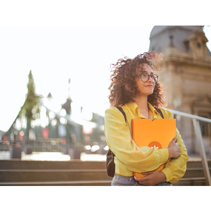 Antartik Carpeta con Gomas Tres Solapas Cartón Forrado A4 Color Mostaza 215x315 mm 10