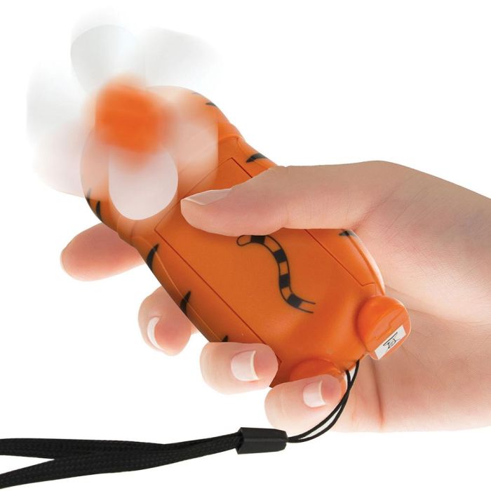 Jeux 2 momes Ventilador Infantil Animal Portátil (Vaca, Panda, Cerdo, Tigre, Pato, Mono) con Correa y Hélice Blanda - Funciona con Pilas AA 3 Jeux 2 momes Ventilador Infantil Animal Portátil (Vaca, Panda, Cerdo, Tigre, Pato, Mono) con Correa y Hélice Blanda - Funciona con Pilas AA 3