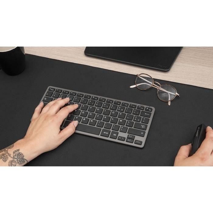 Teclado TKL - BLUESTORK - Bluetooth + PC 2.4Ghz - Gris y Negro 4