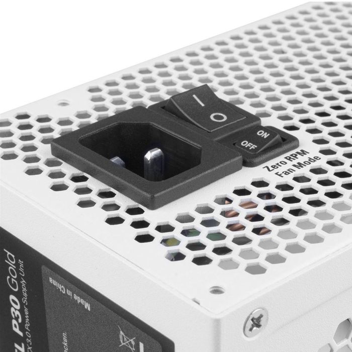 Sharkoon REBEL P30 Gold 1000W ATX3.0 Blanco, 1x 12VHPWR, 4x PCIe, Cable-Management, 1000 Watt 2 Sharkoon REBEL P30 Gold 1000W ATX3.0 Blanco, 1x 12VHPWR, 4x PCIe, Cable-Management, 1000 Watt 2