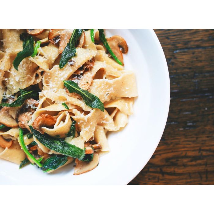 Quttin Rodillo Corta Pastas 17 x 13.5 x 4 cm (12 Unidades)